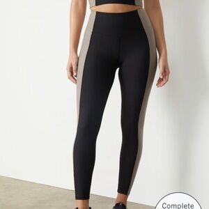 NWT 🆕 YPB SculptLux Leggings Black Colorblock